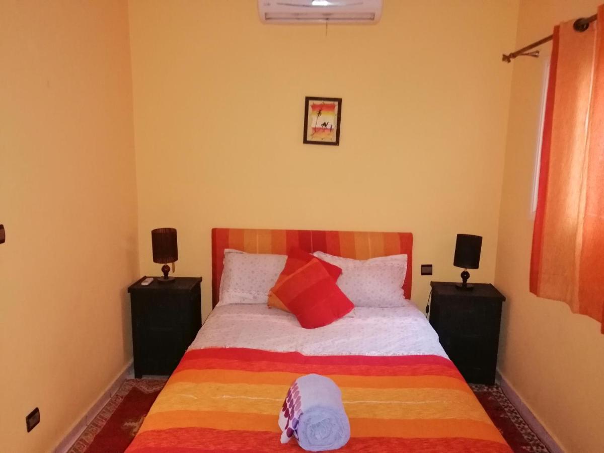 Dar Tariq 3 Suites Avec Pisicine Marrakesh Esterno foto