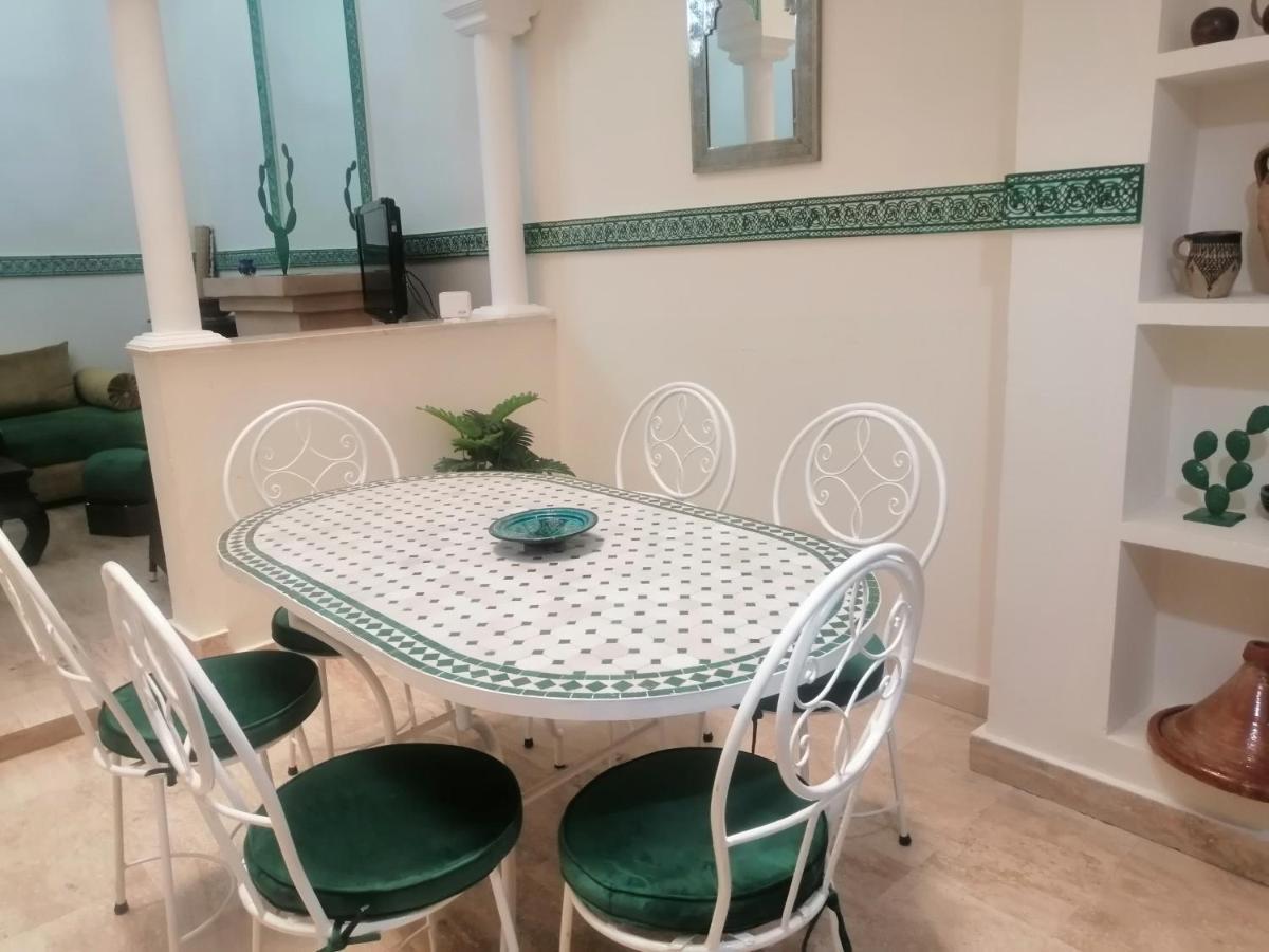 Dar Tariq 3 Suites Avec Pisicine Marrakesh Esterno foto