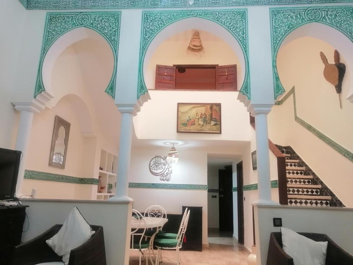 Dar Tariq 3 Suites Avec Pisicine Marrakesh Esterno foto