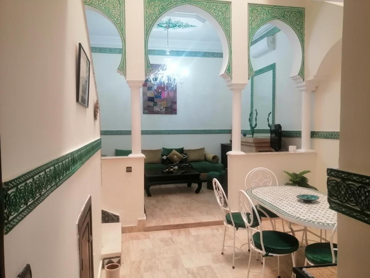 Dar Tariq 3 Suites Avec Pisicine Marrakesh Esterno foto