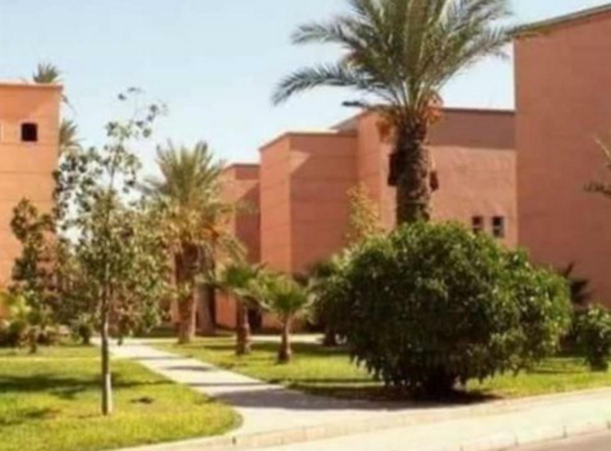 Dar Tariq 3 Suites Avec Pisicine Marrakesh Esterno foto