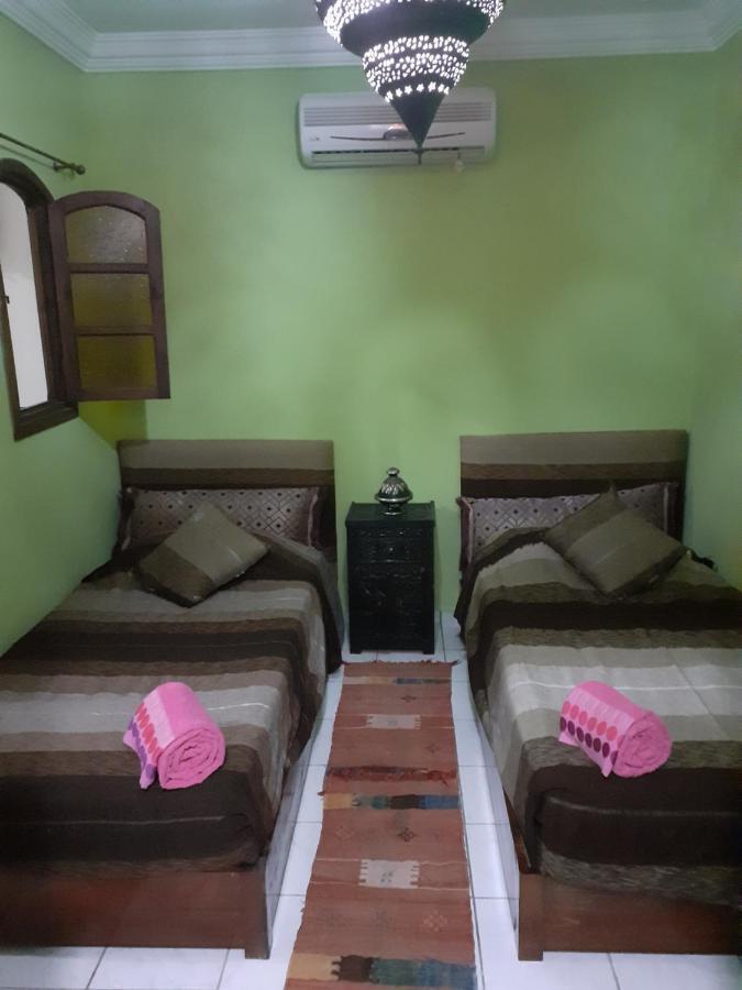 Dar Tariq 3 Suites Avec Pisicine Marrakesh Esterno foto